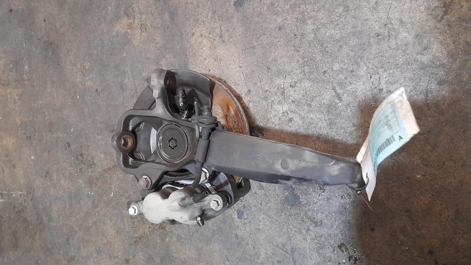 View Auto part Left Front Hub Assembly Volkswagen Amarok 2015