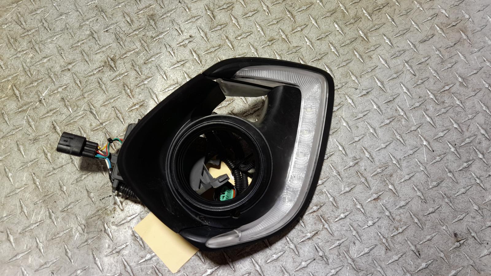 View Auto part Right Indicator/Fog/Side Mitsubishi Asx 2016