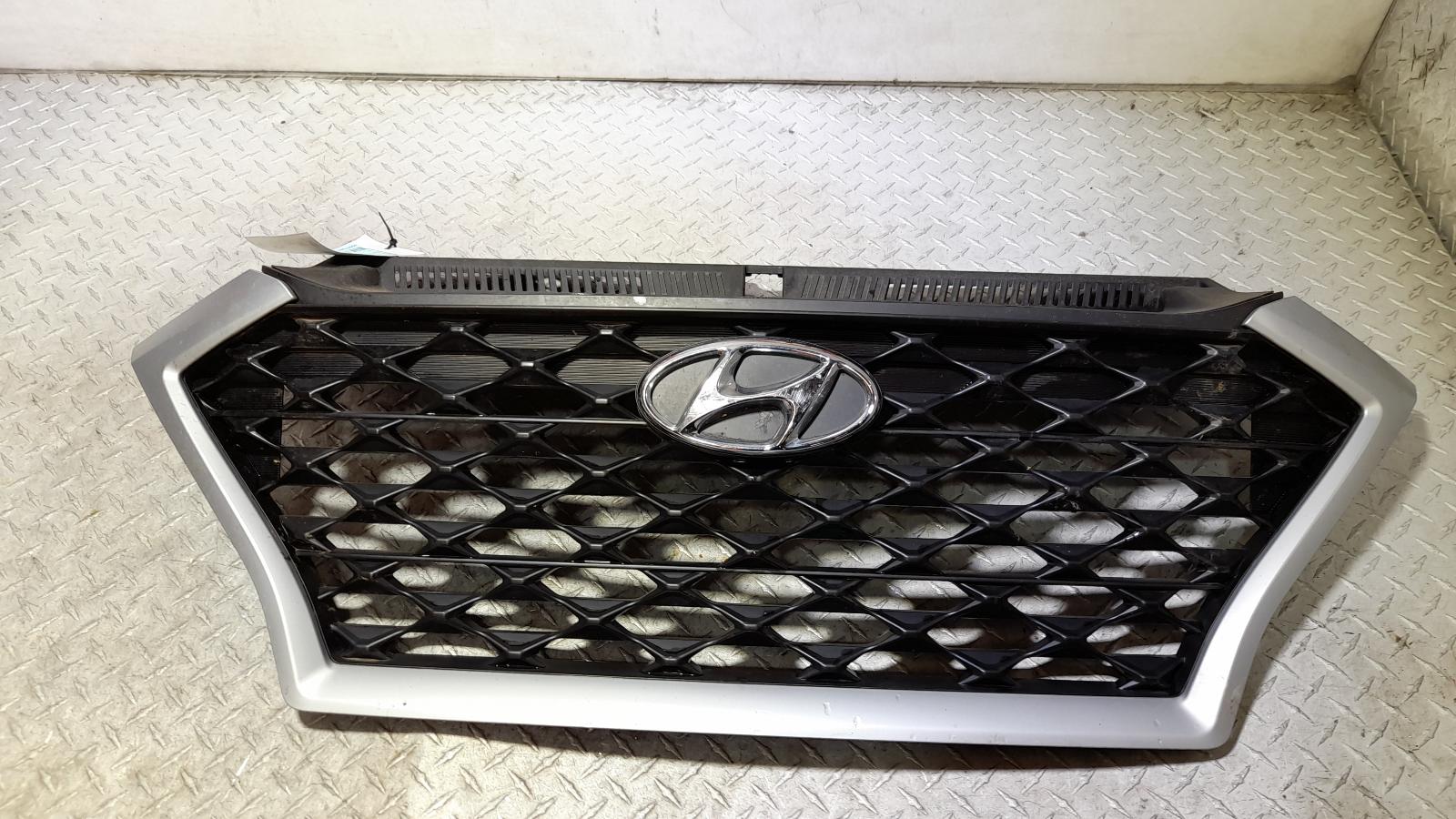 View Auto part Grille Hyundai Tucson 2018