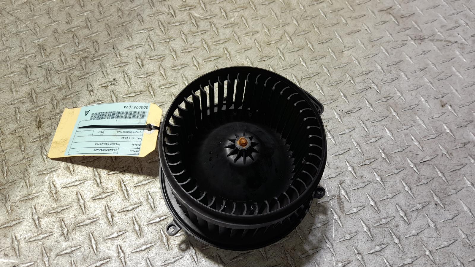 View Auto part Heater Fan Motor Jeep Grandcherokee 2012