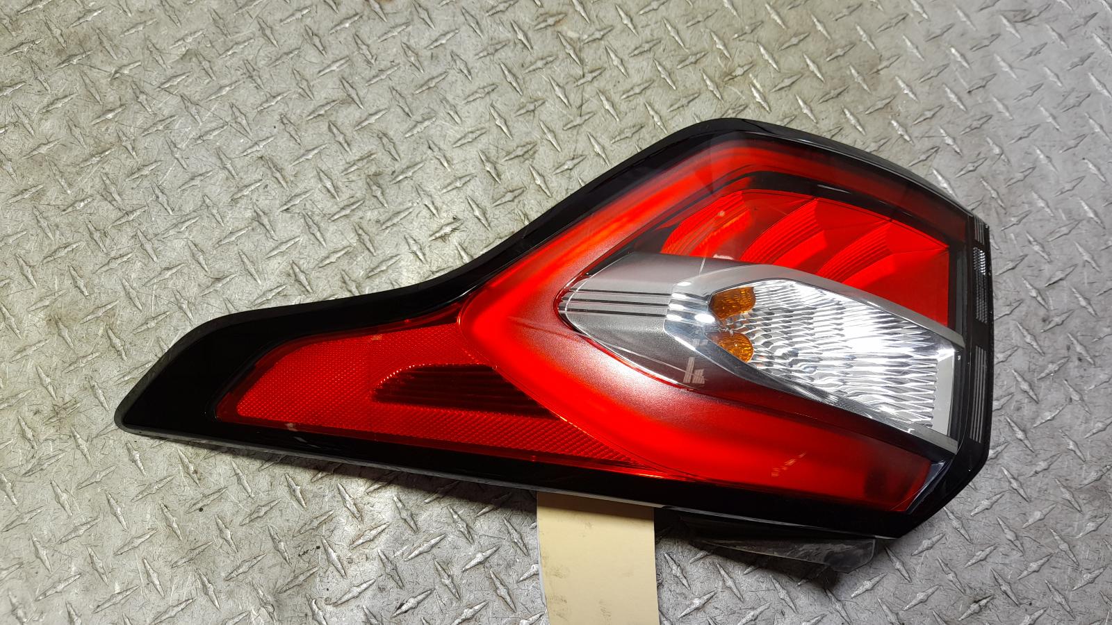 View Auto part Right Taillight Ford Escape 2017