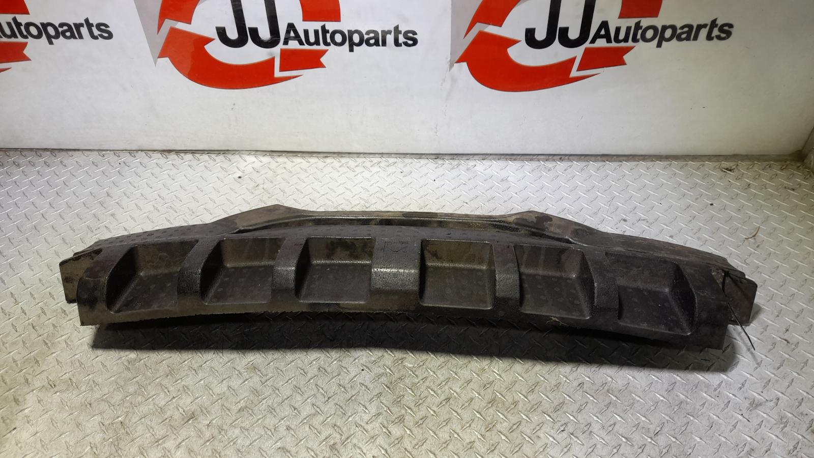 View Auto part R/Bar Bracket/Reinfo Nissan Juke 2017