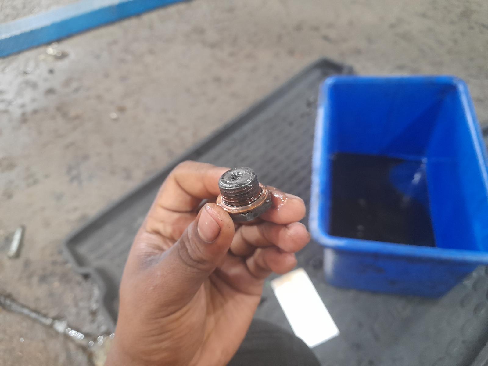 View Auto part Differential Centre Hyundai Tucson 2015
