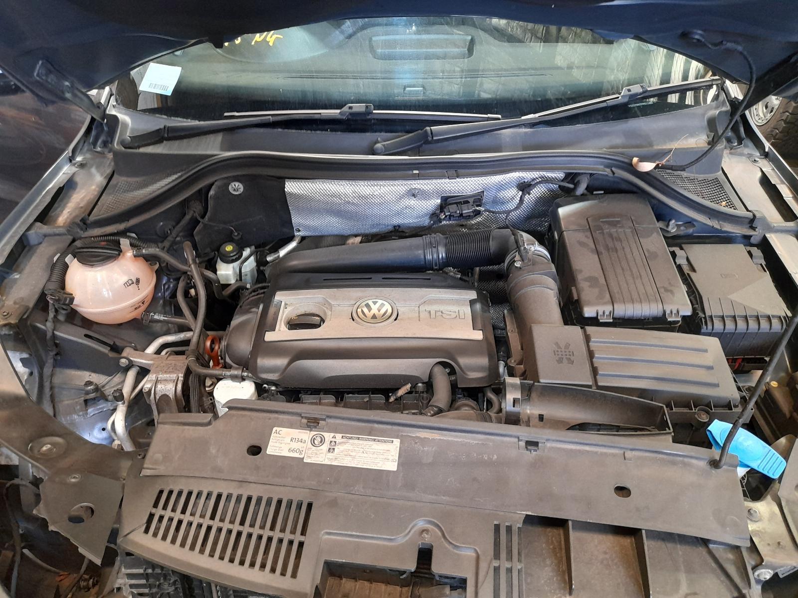 View Auto part Engine Volkswagen Tiguan 2012