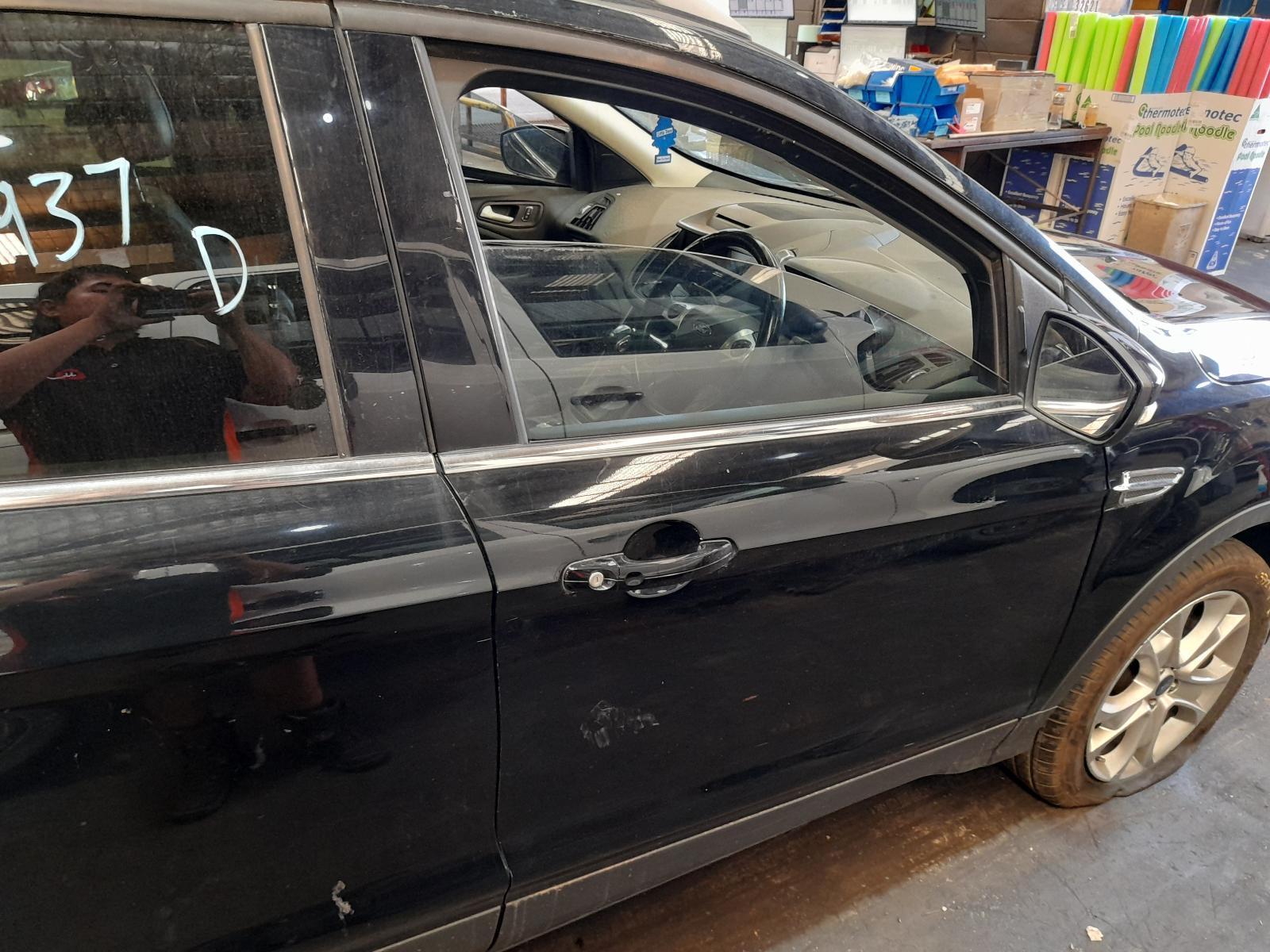View Auto part Right Front Door Ford Kuga 2016