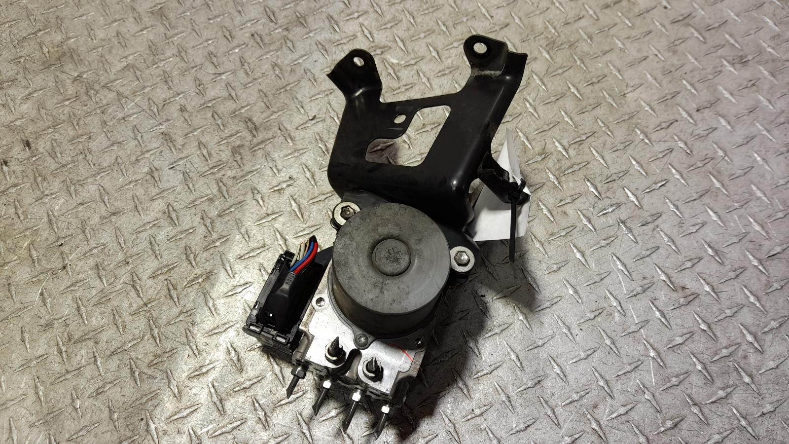 View Auto part Abs Pump/Modulator Lexus Rx Series 2012