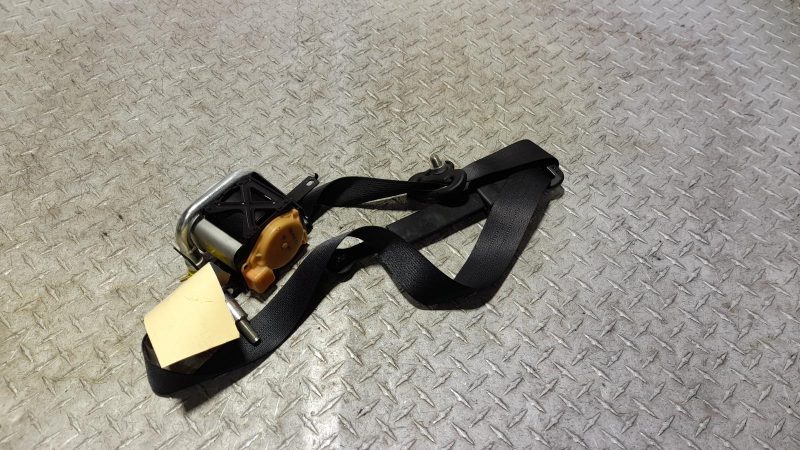 View Auto part Seatbelt/Stalk Nissan Xtrail 2011