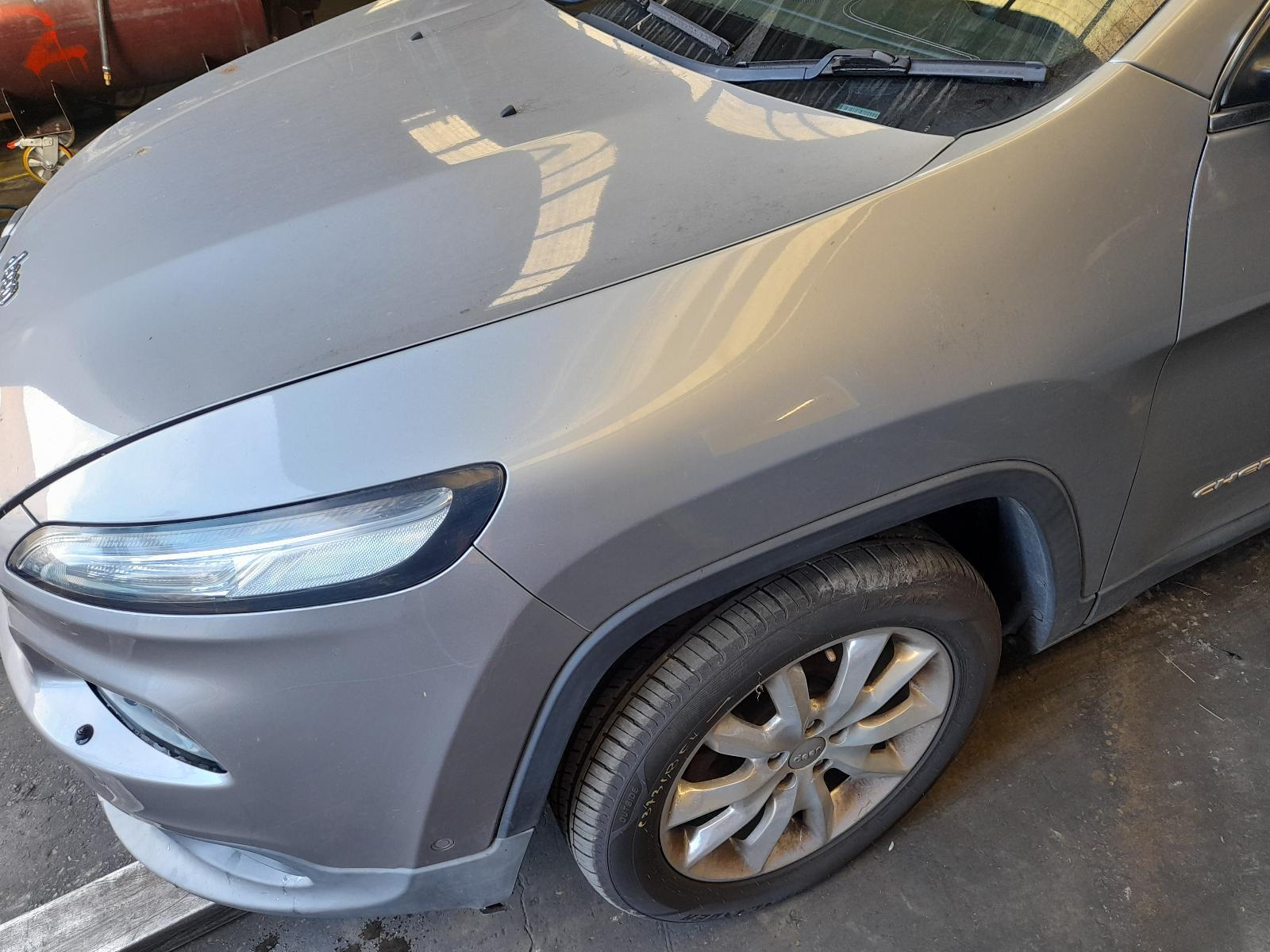 View Auto part Left Guard Jeep Cherokee 2014