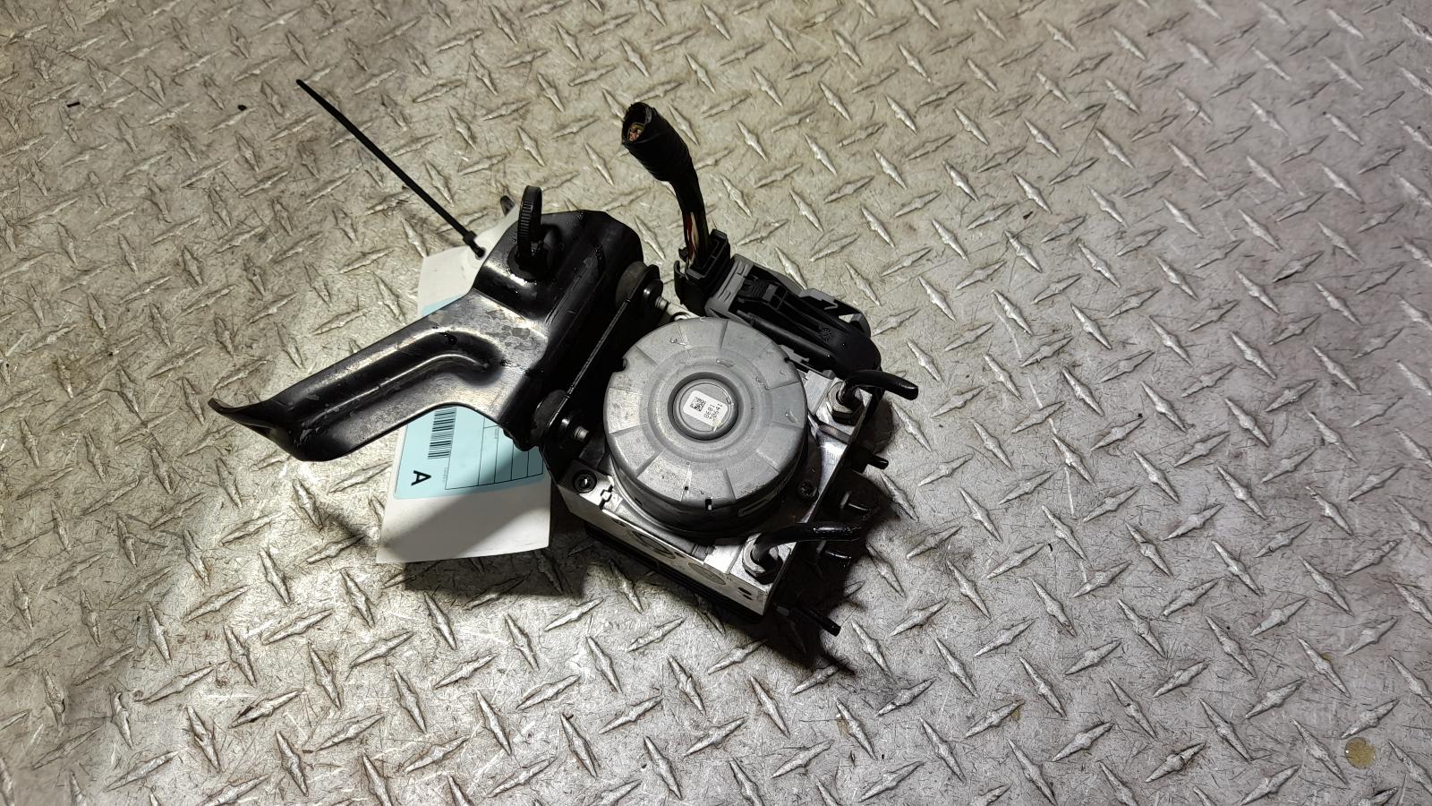 View Auto part Abs Pump/Modulator Ford Fiesta 2015