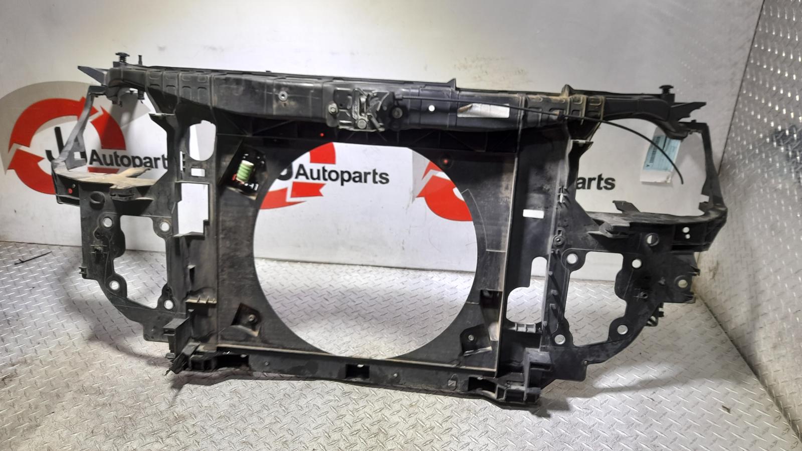 View Auto part Radiator Support Dodge Journey 2010