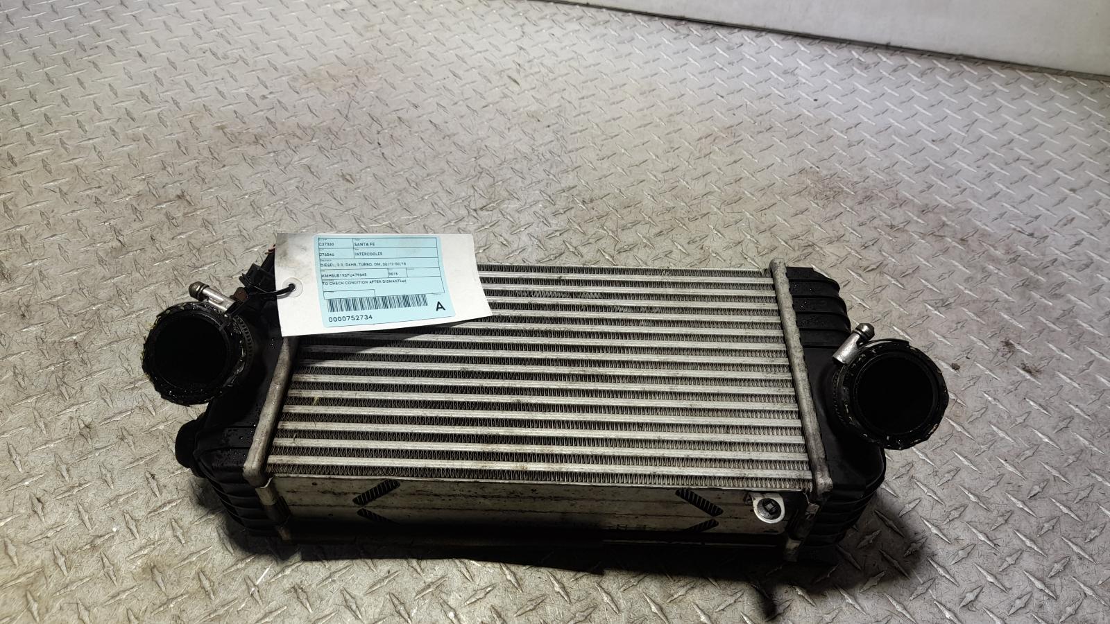 View Auto part Intercooler Hyundai Santa Fe 2015