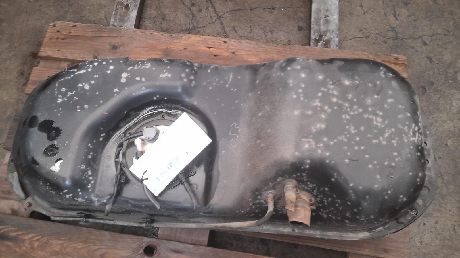 View Auto part Fuel Tank Mitsubishi Triton 2012
