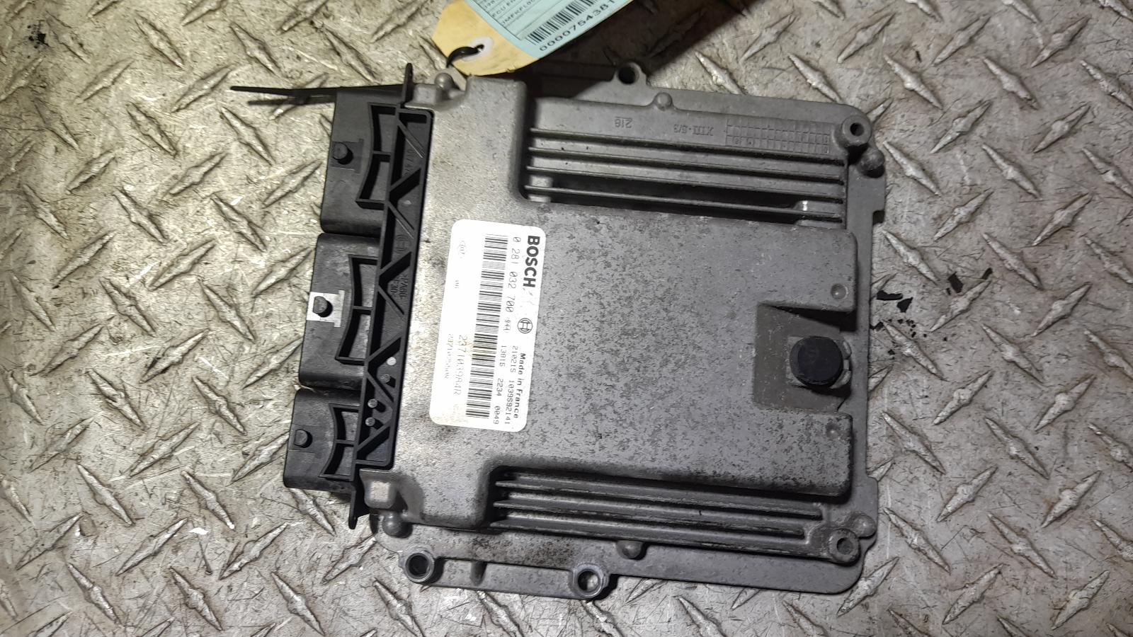 View Auto part Ecu Mitsubishi Express 2021