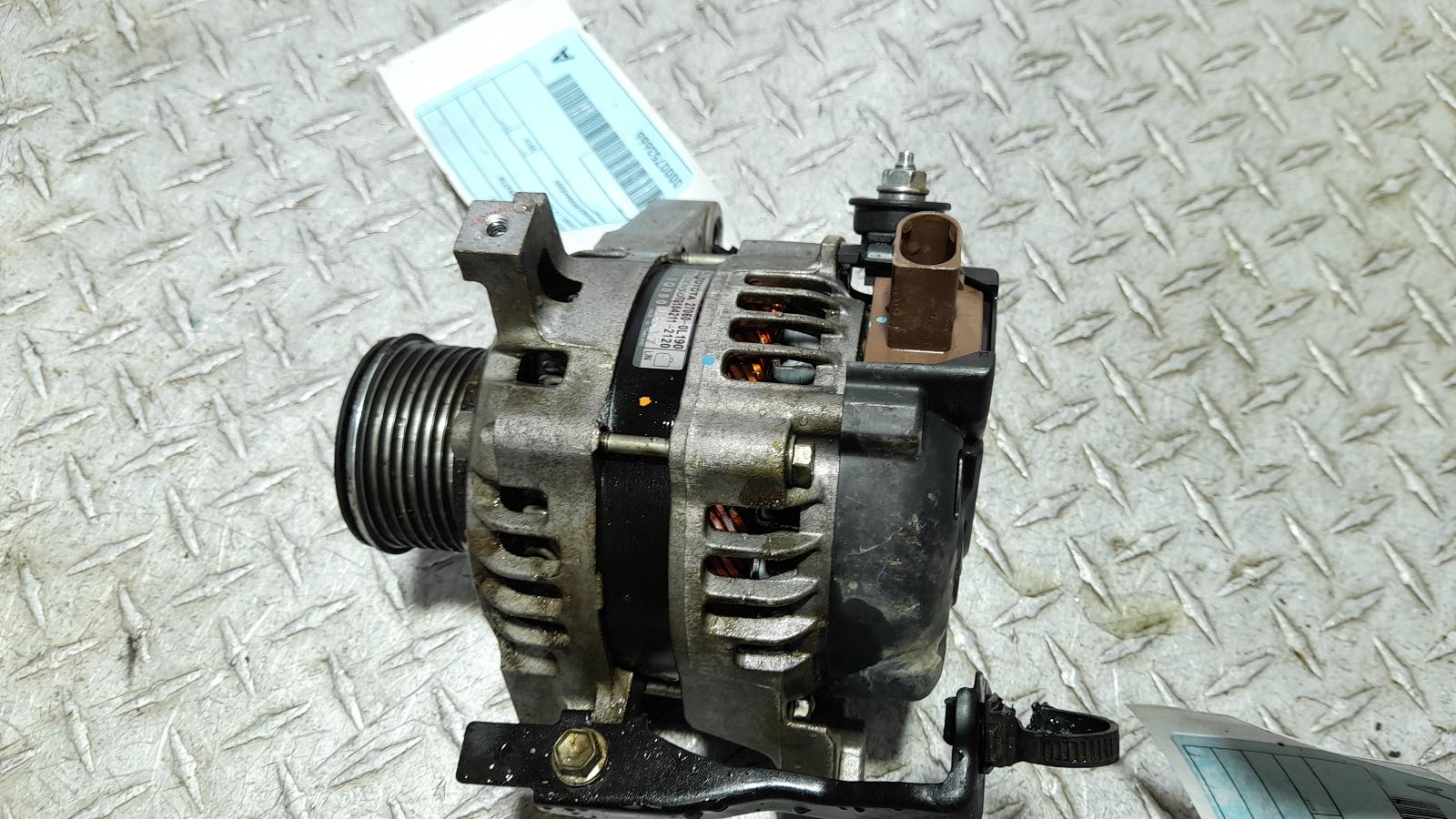 View Auto part Alternator Toyota Hilux 2015