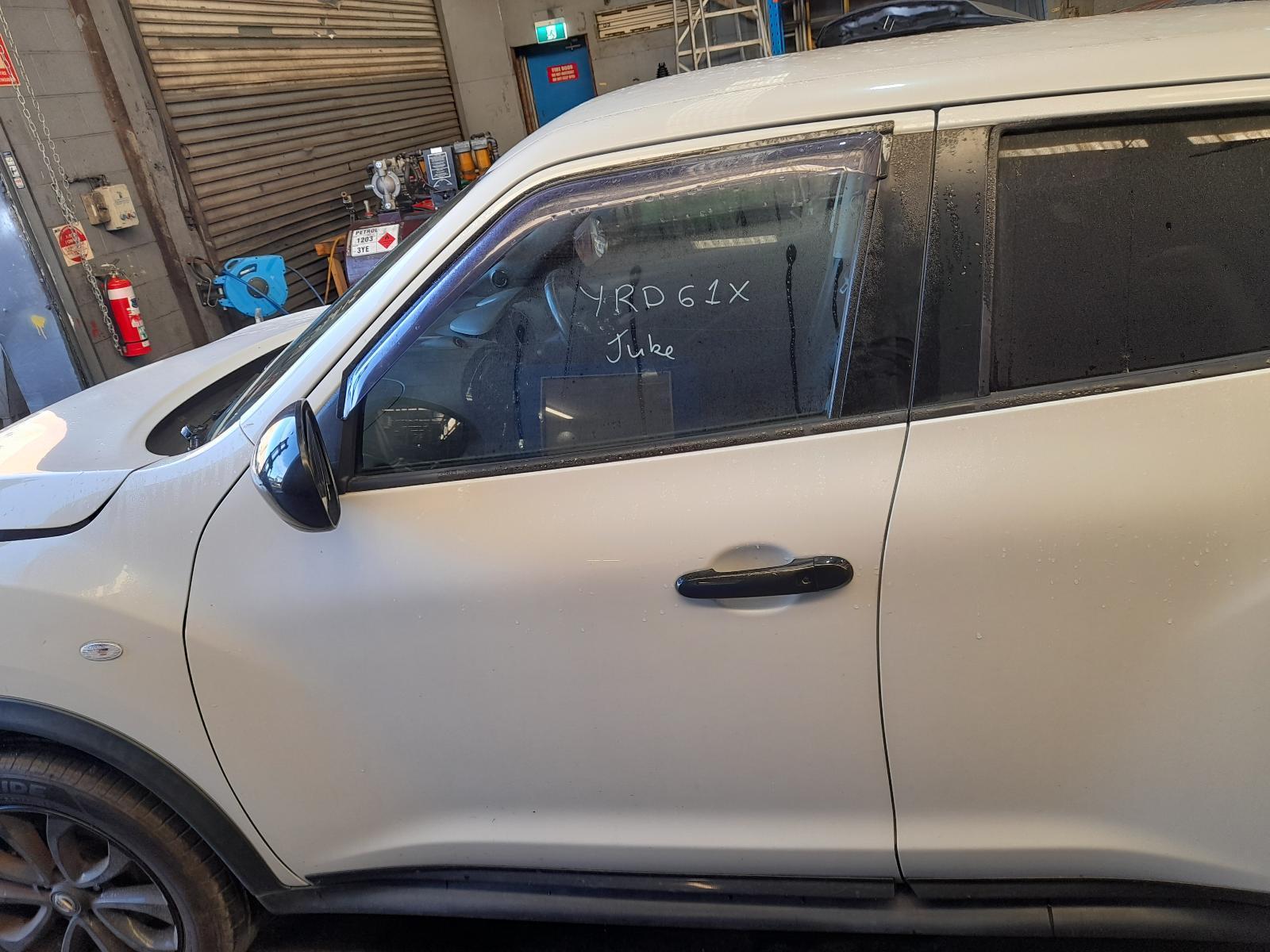 View Auto part Left Front Door Nissan Juke 2014