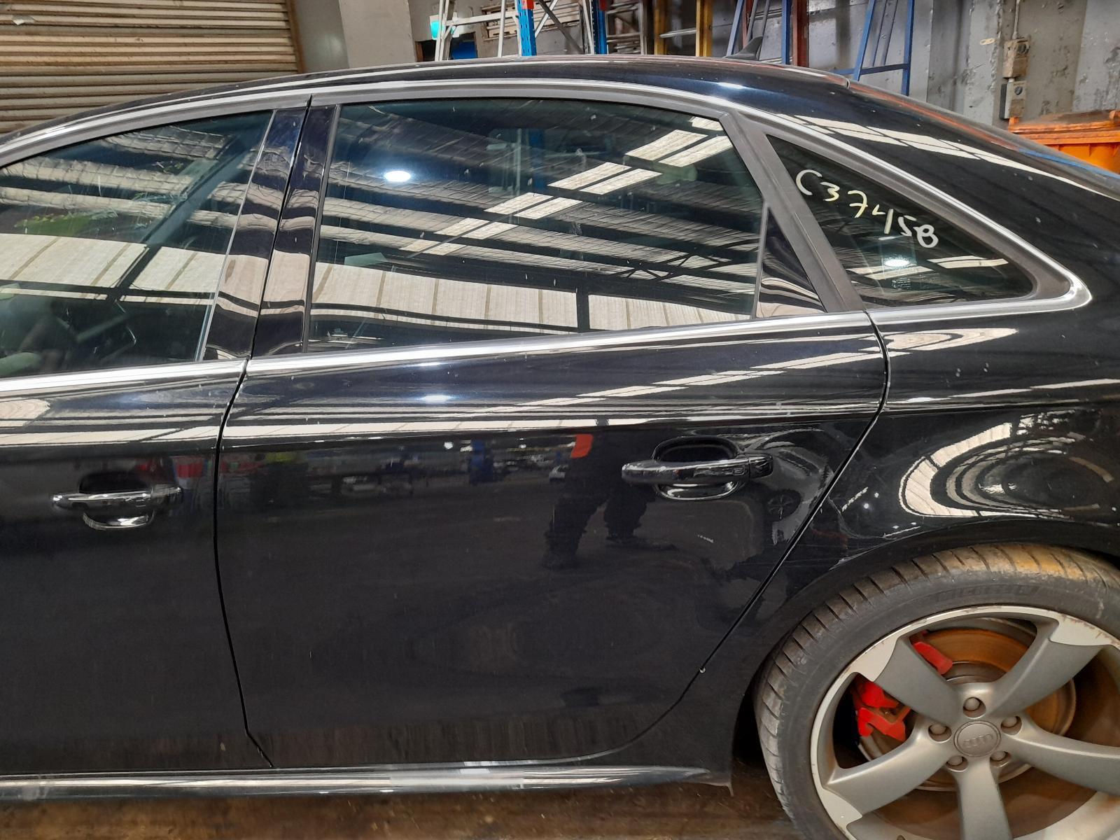 View Auto part Left Rear Door/Sliding Audi A4 2014