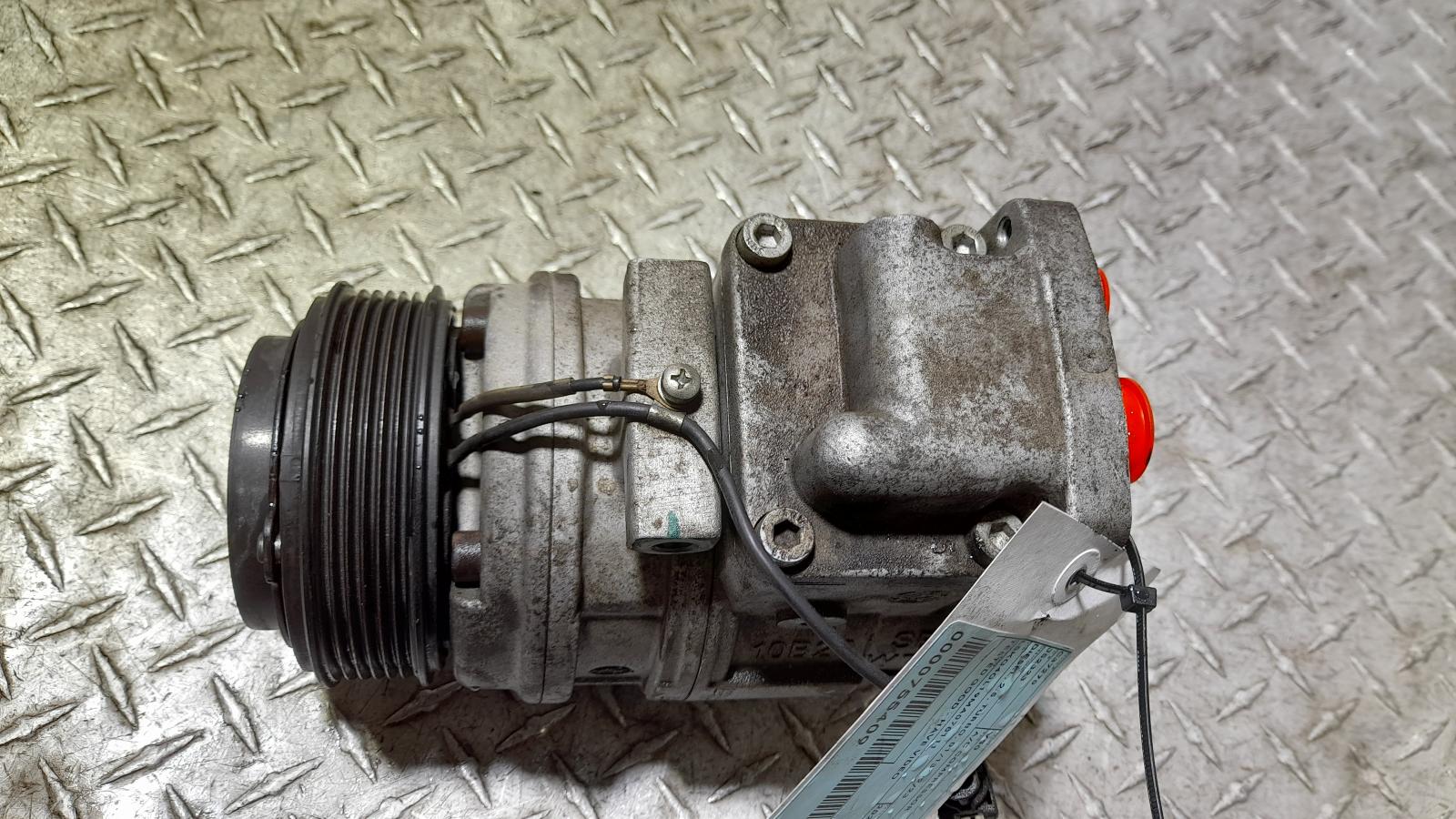 View Auto part A/C Compressor Ldv V80 2021