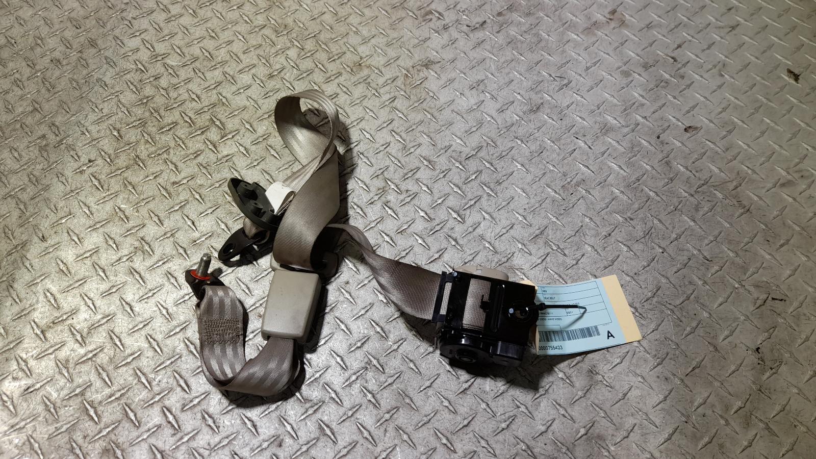 View Auto part Seatbelt/Stalk Ldv V80 2021