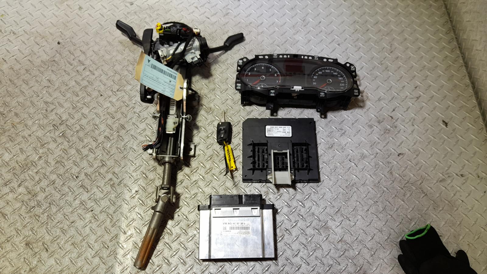 View Auto part Ecu Volkswagen Golf 2015