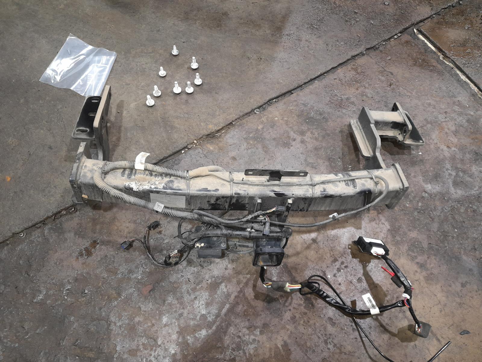 View Auto part Towbar Kia Sorento 2021