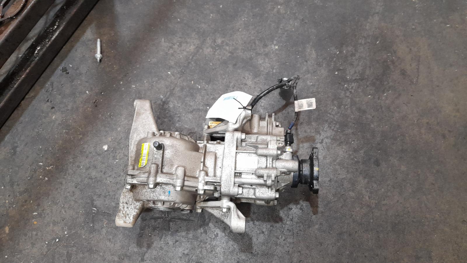 View Auto part Differential Centre Kia Sorento 2021