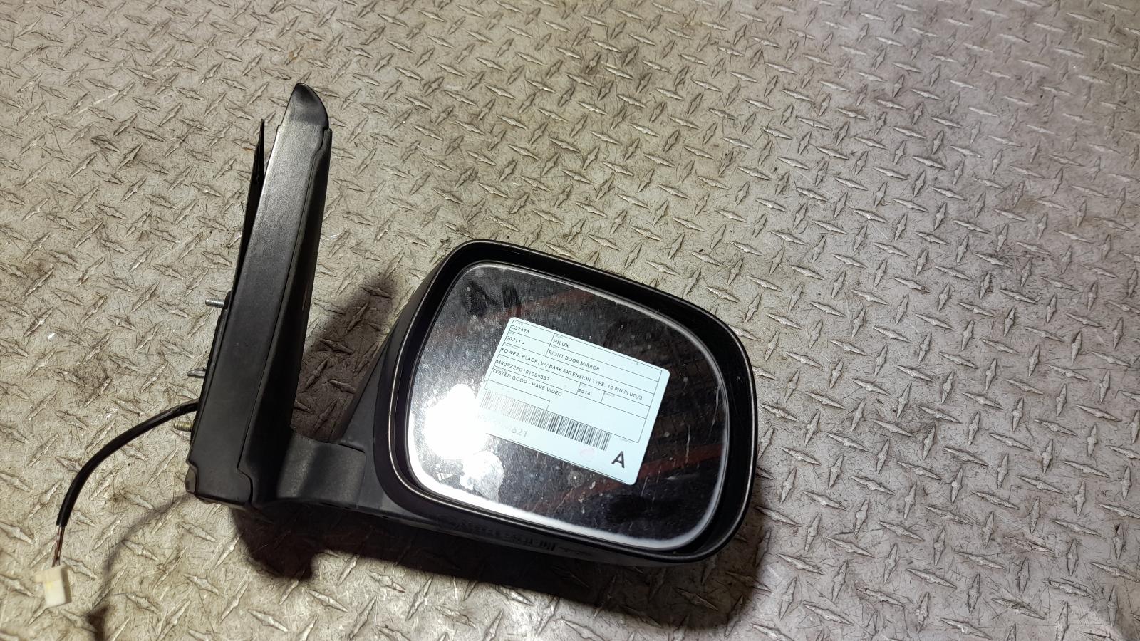 View Auto part Right Door Mirror Toyota Hilux 2014