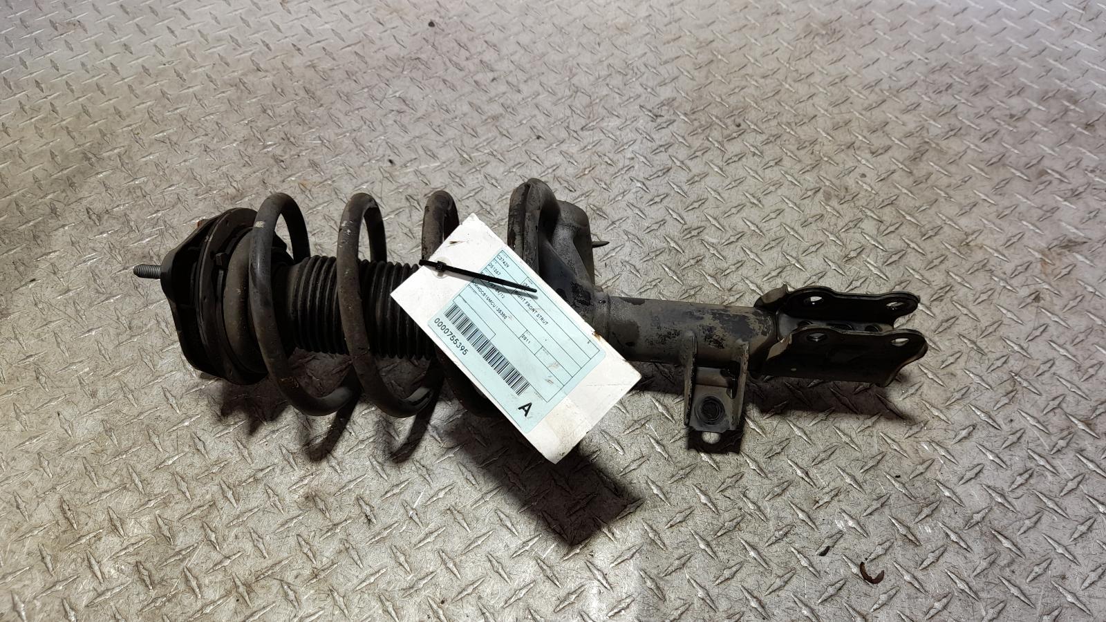 View Auto part Right Front Strut Hyundai I30 2011