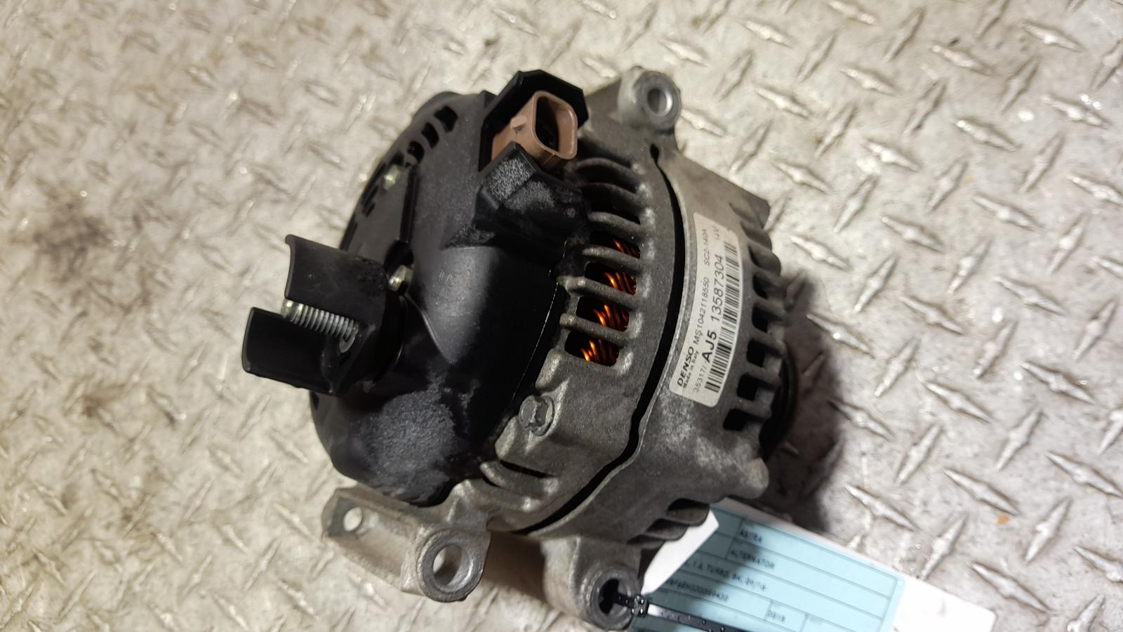 View Auto part Alternator Holden Astra 2018