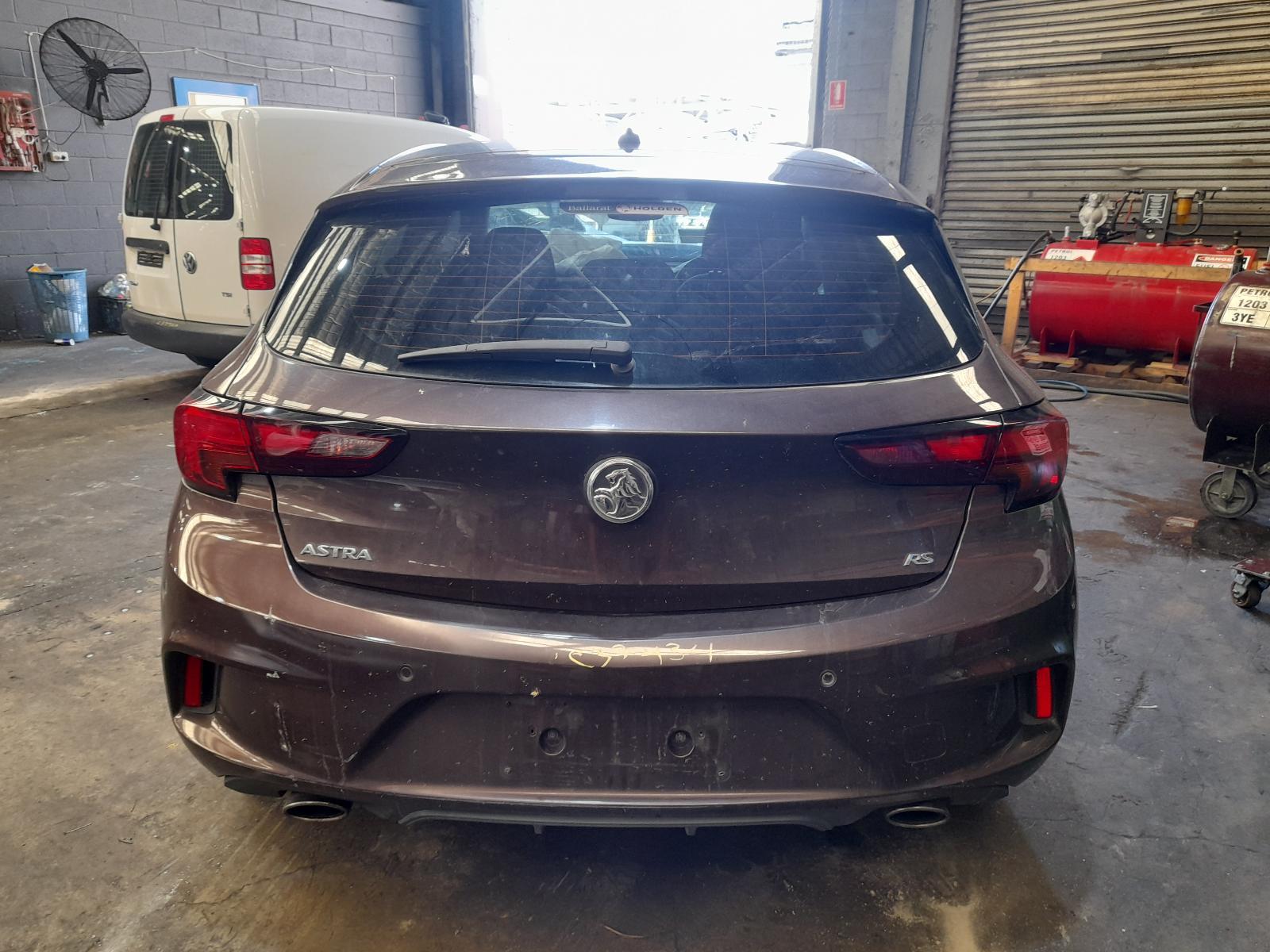 View Auto part Bootlid/Tailgate Holden Astra 2018