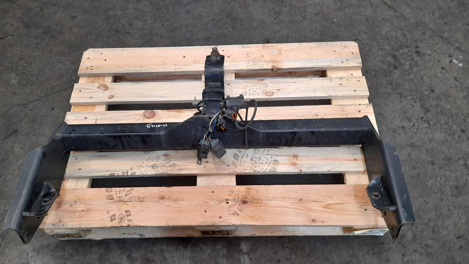 View Auto part Towbar Mitsubishi Triton 2013