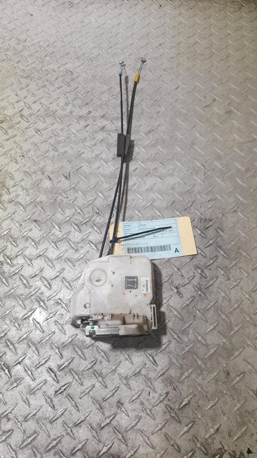 View Auto part Door/Boot/Gate Lock Mitsubishi Triton 2016