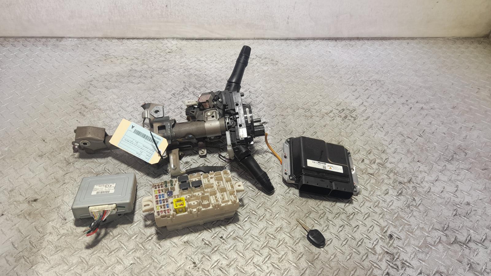 View Auto part Ecu Mitsubishi Triton 2016