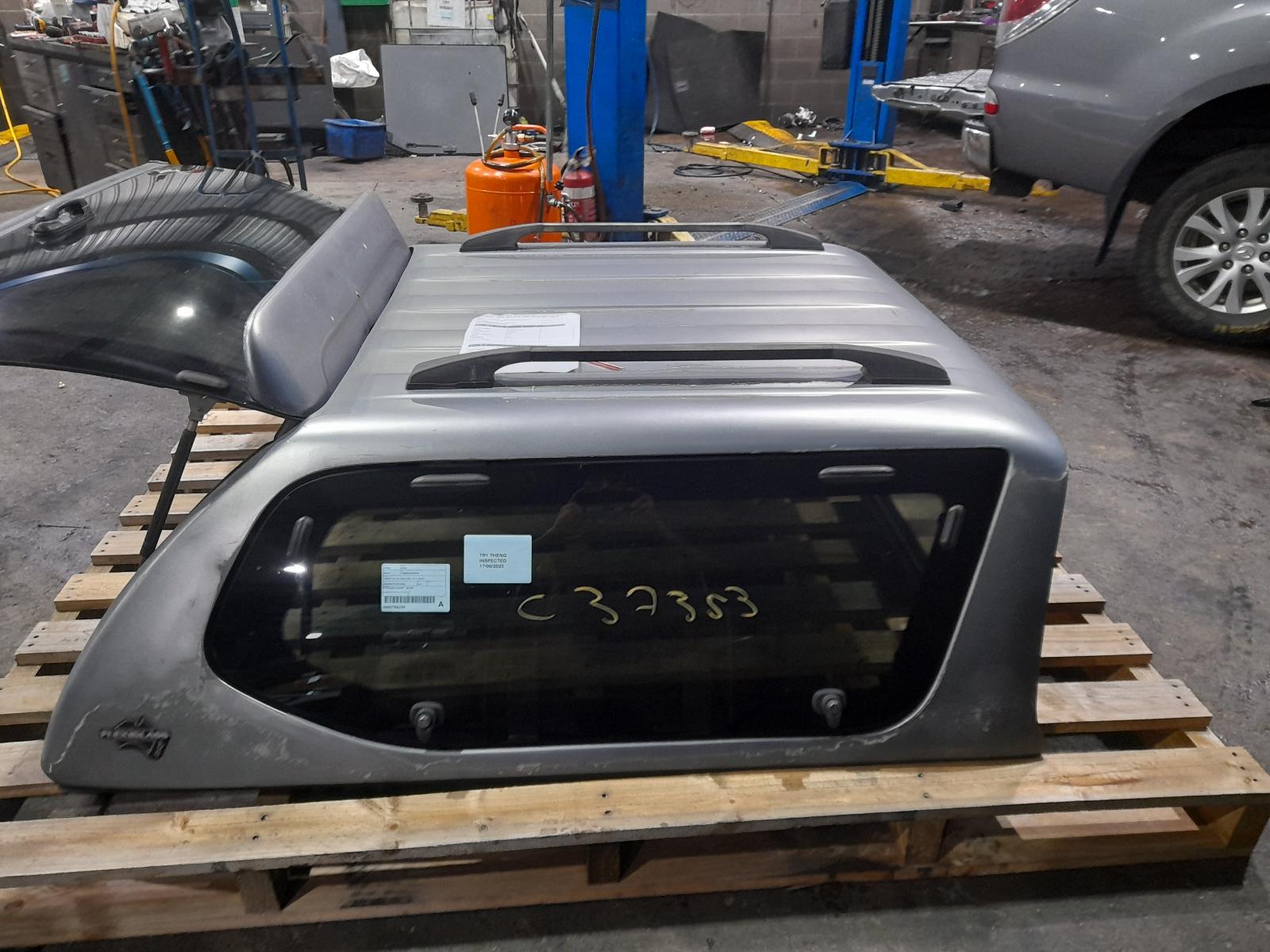 View Auto part Tonneau/Cover Mazda Bt50 2013