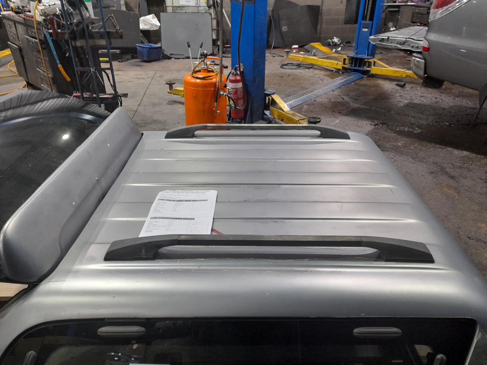 View Auto part Tonneau/Cover Mazda Bt50 2013
