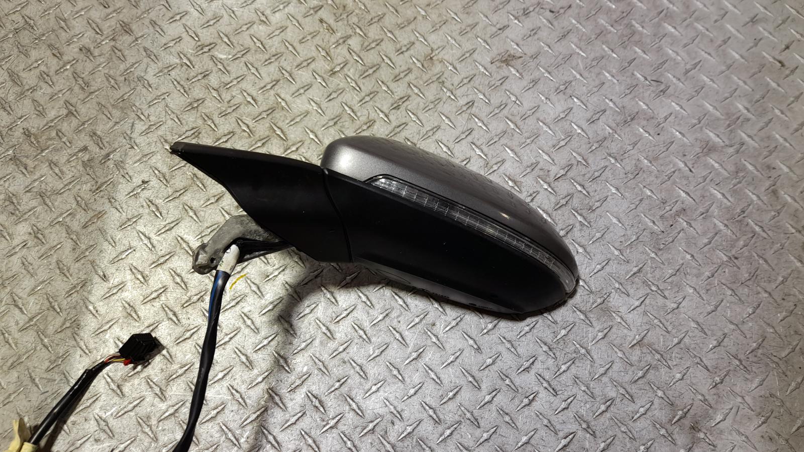 View Auto part Left Door Mirror Volkswagen Golf 2016