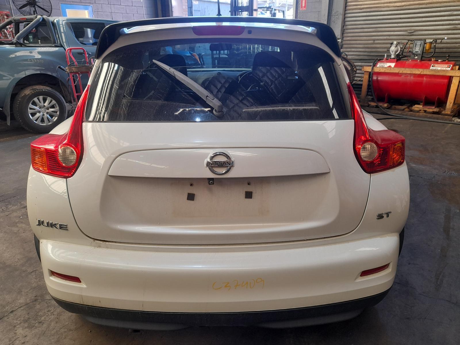 View Auto part Bootlid/Tailgate Nissan Juke 2014