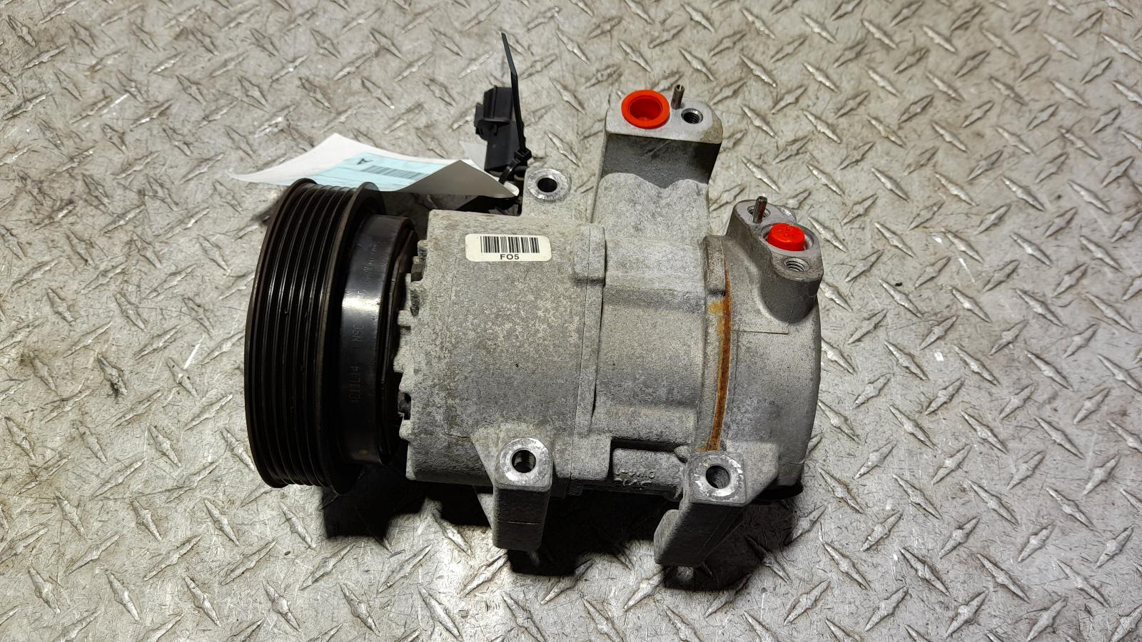 View Auto part A/C Compressor Hyundai Veloster 2011