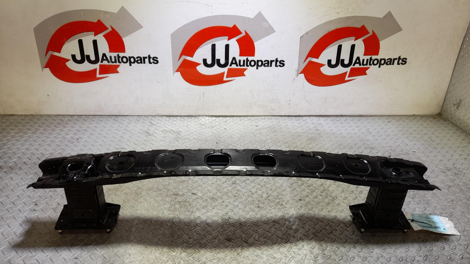 View Auto part R/Bar Bracket/Reinfo Mercedes A Class 2017