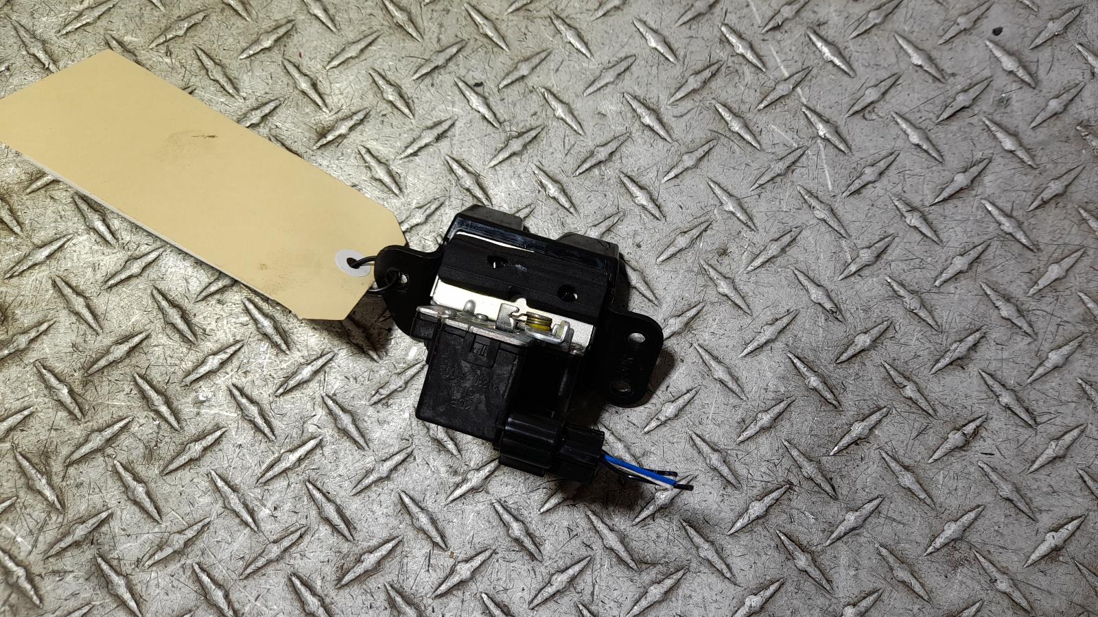 View Auto part Door/Boot/Gate Lock Hyundai Ix35 2015