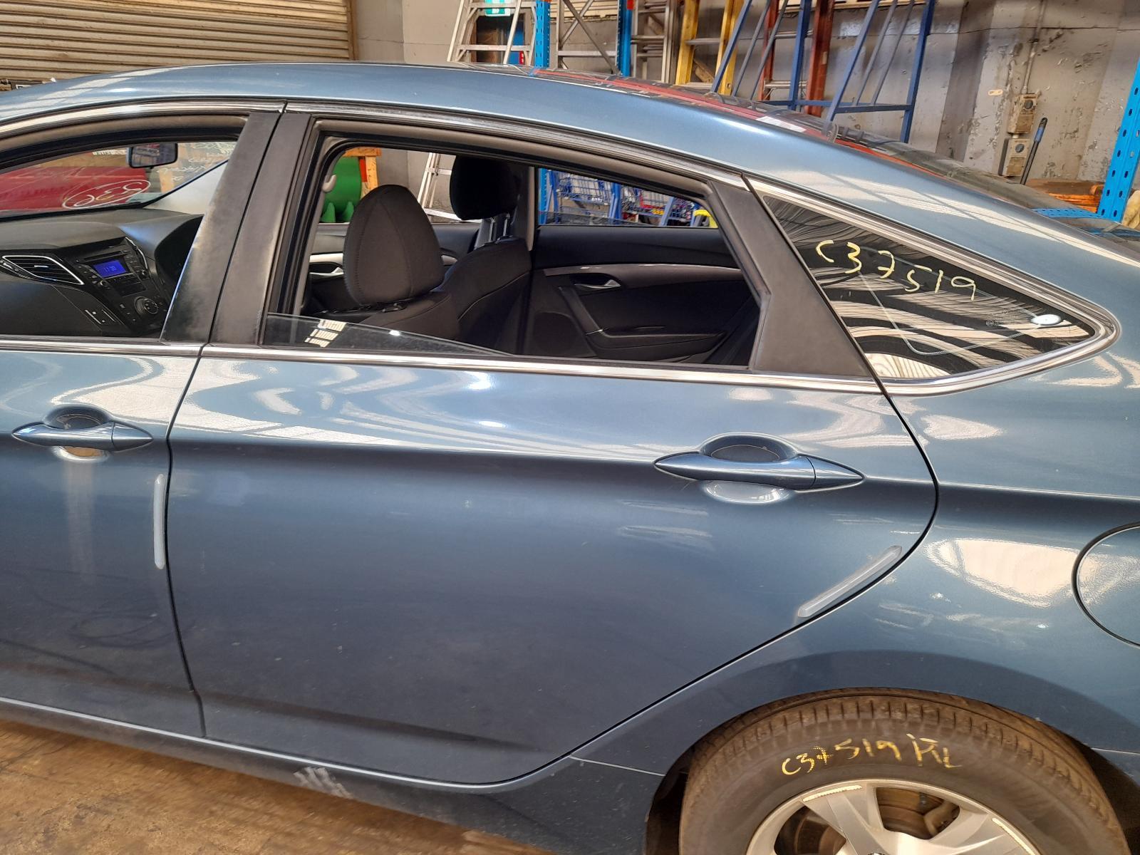 View Auto part Left Rear Door/Sliding Hyundai I40 2014