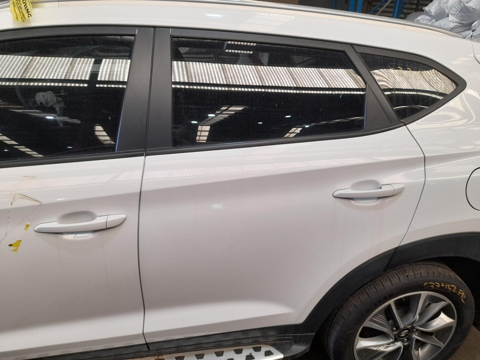 View Auto part Left Rear Door/Sliding Hyundai Tucson 2017