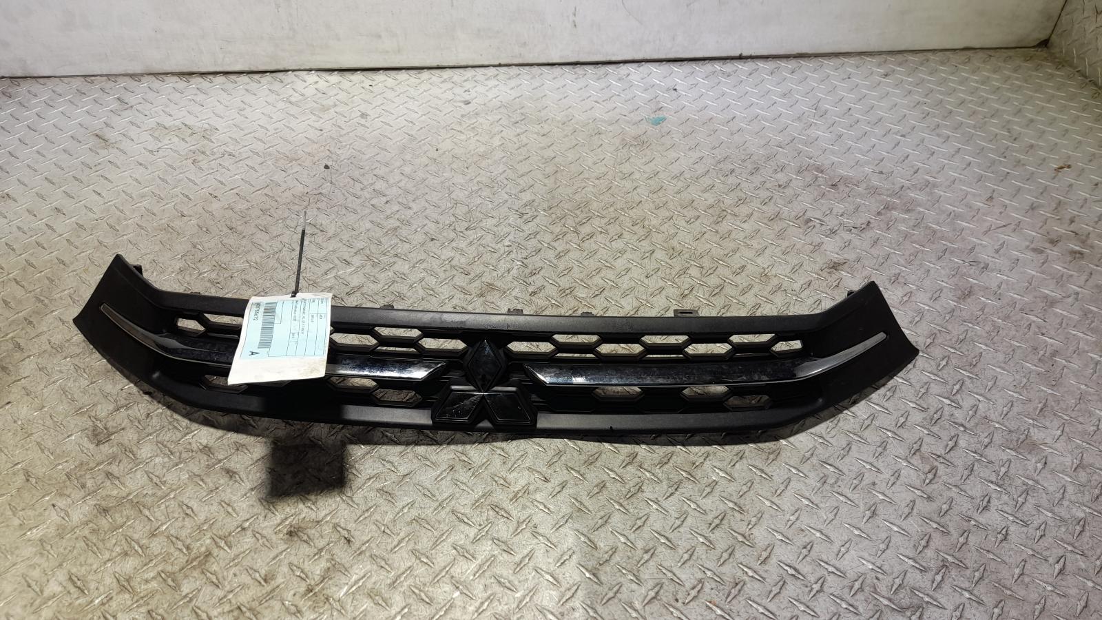 View Auto part Grille Mitsubishi Asx 2018