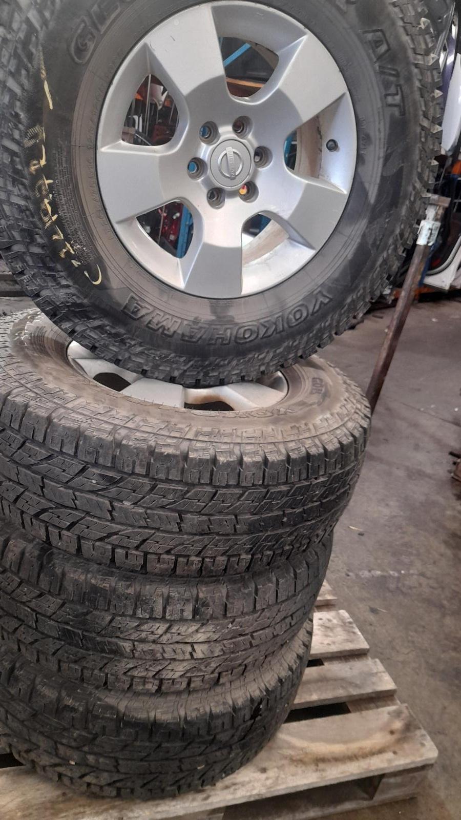 View Auto part Wheel Mag Nissan Navara 2010