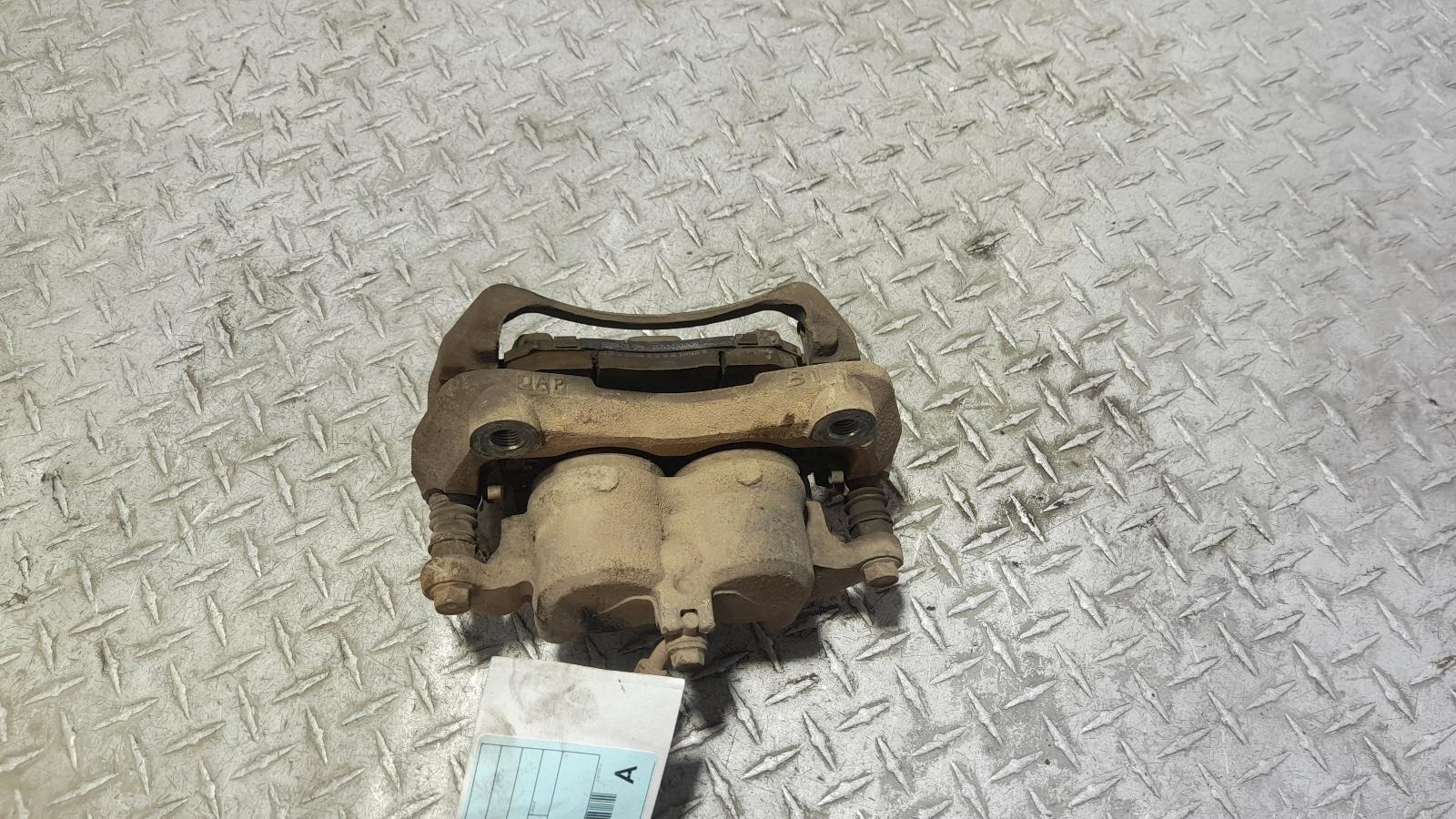 View Auto part Caliper Nissan Navara 2010