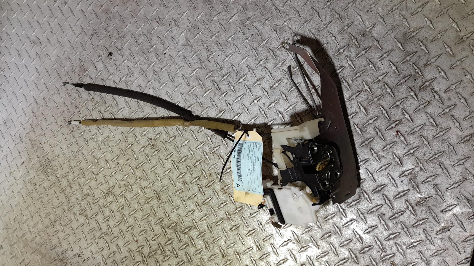 View Auto part Door/Boot/Gate Lock Mazda Cx9 2013