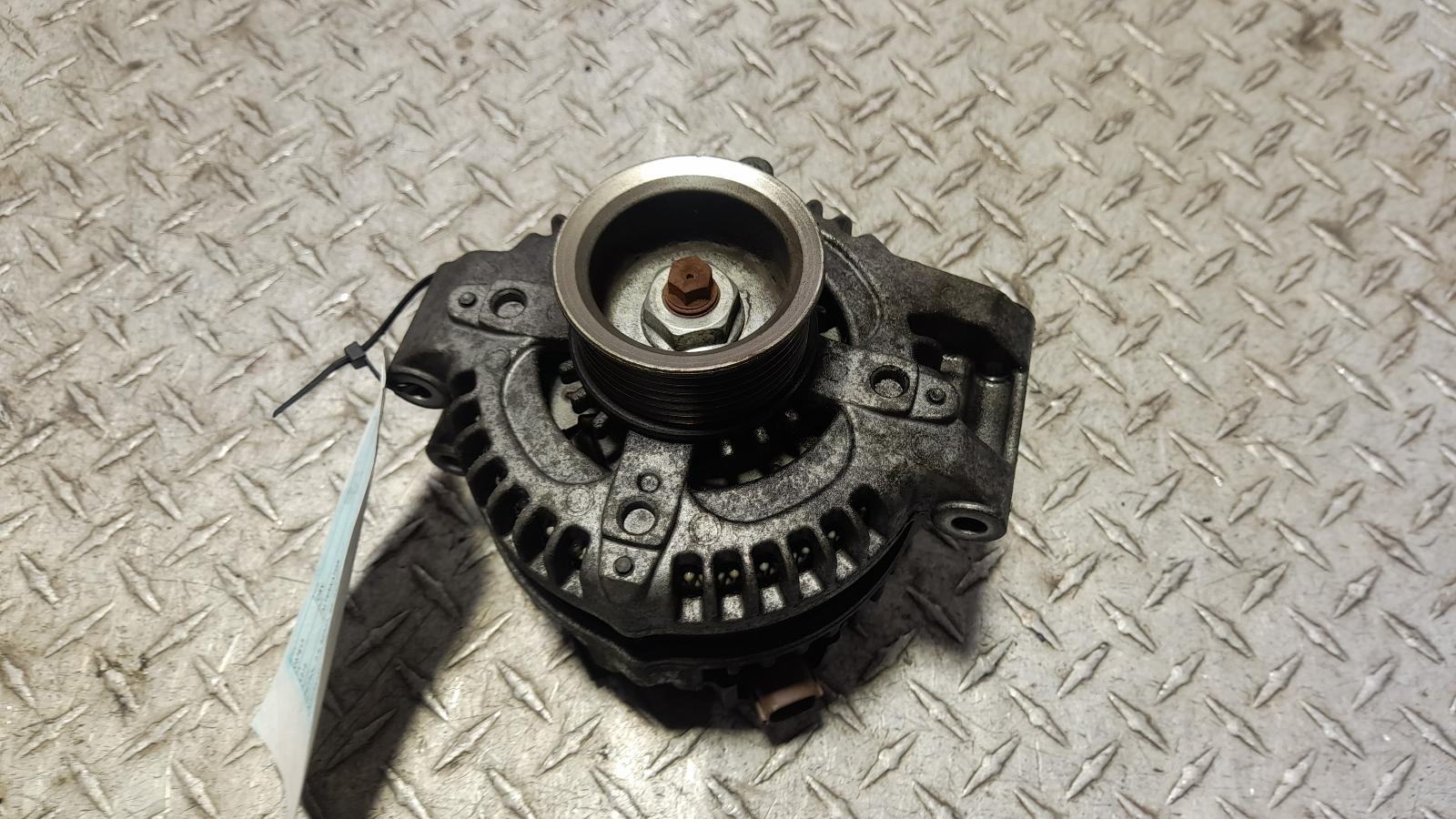 View Auto part Alternator Honda Crv 2011