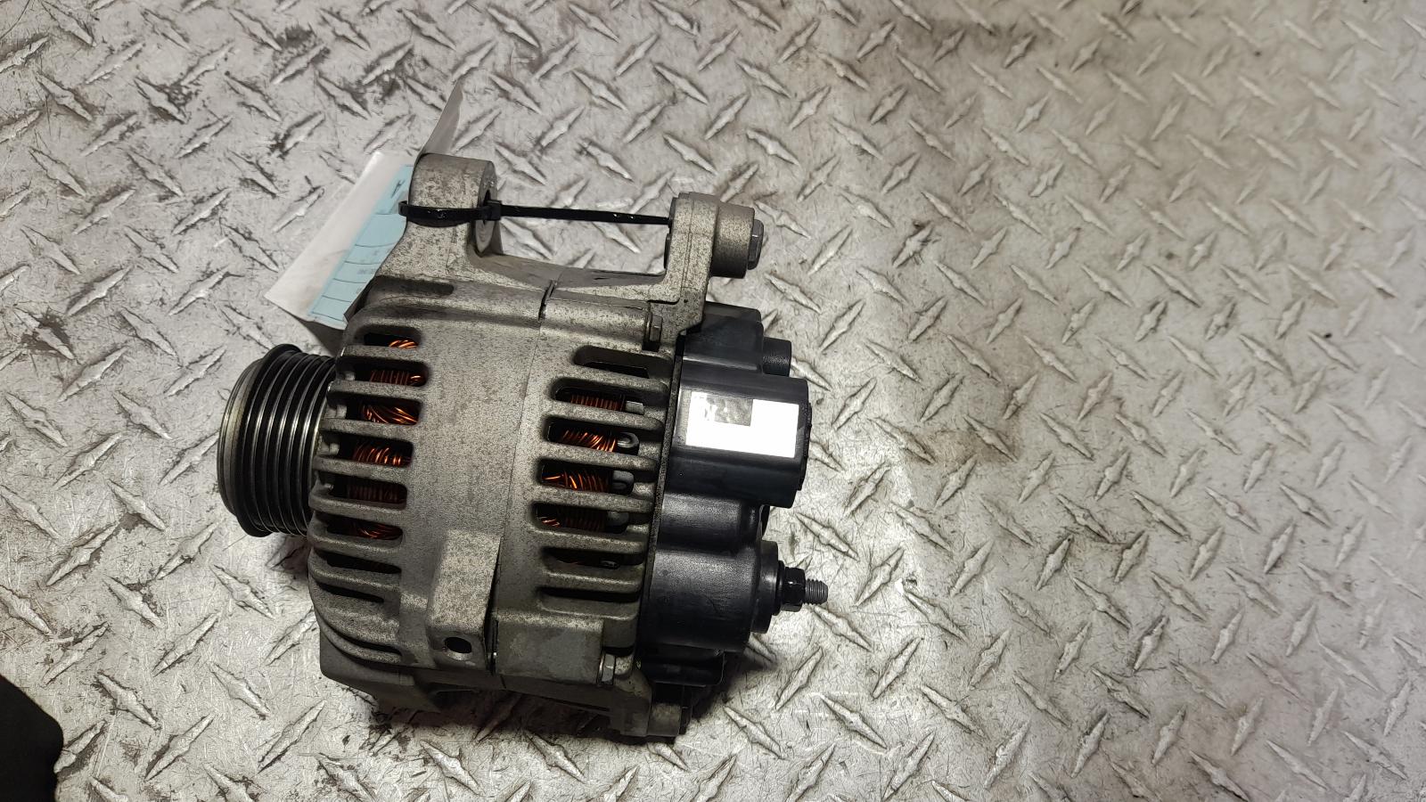View Auto part Alternator Hyundai Ix35 2013
