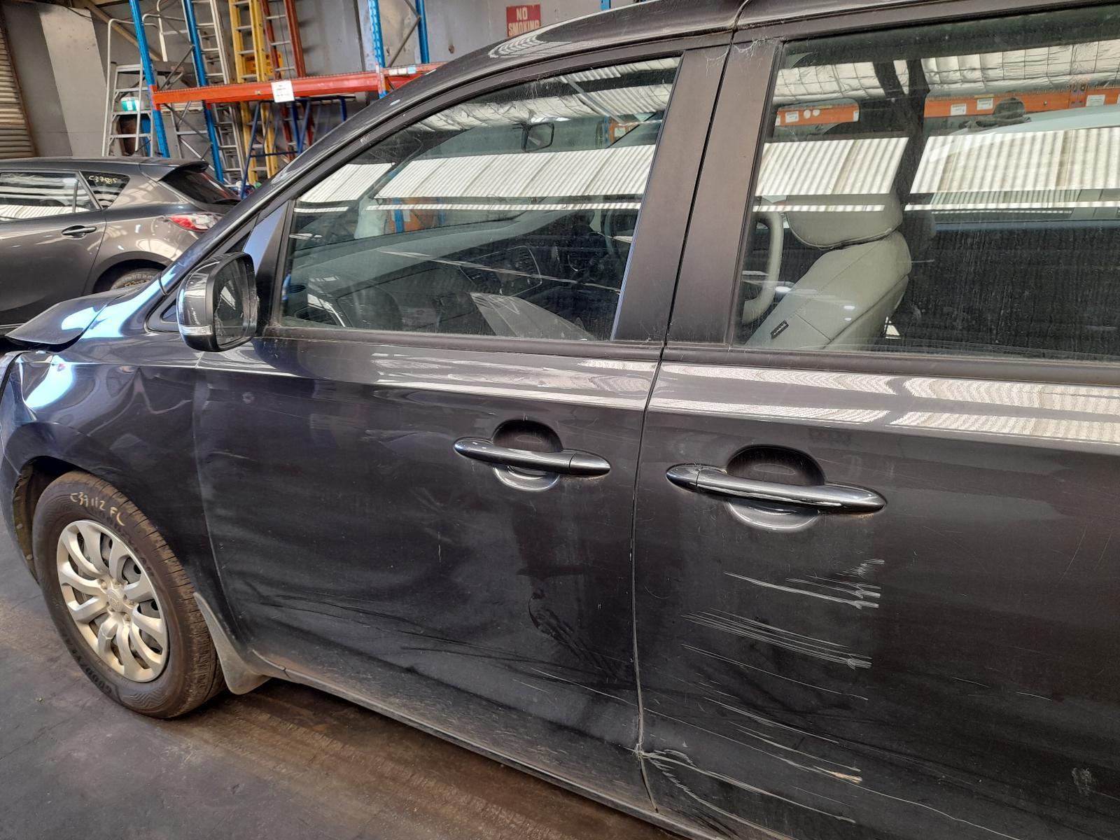 View Auto part Left Front Door Kia Carnival/grand Carnival 2017