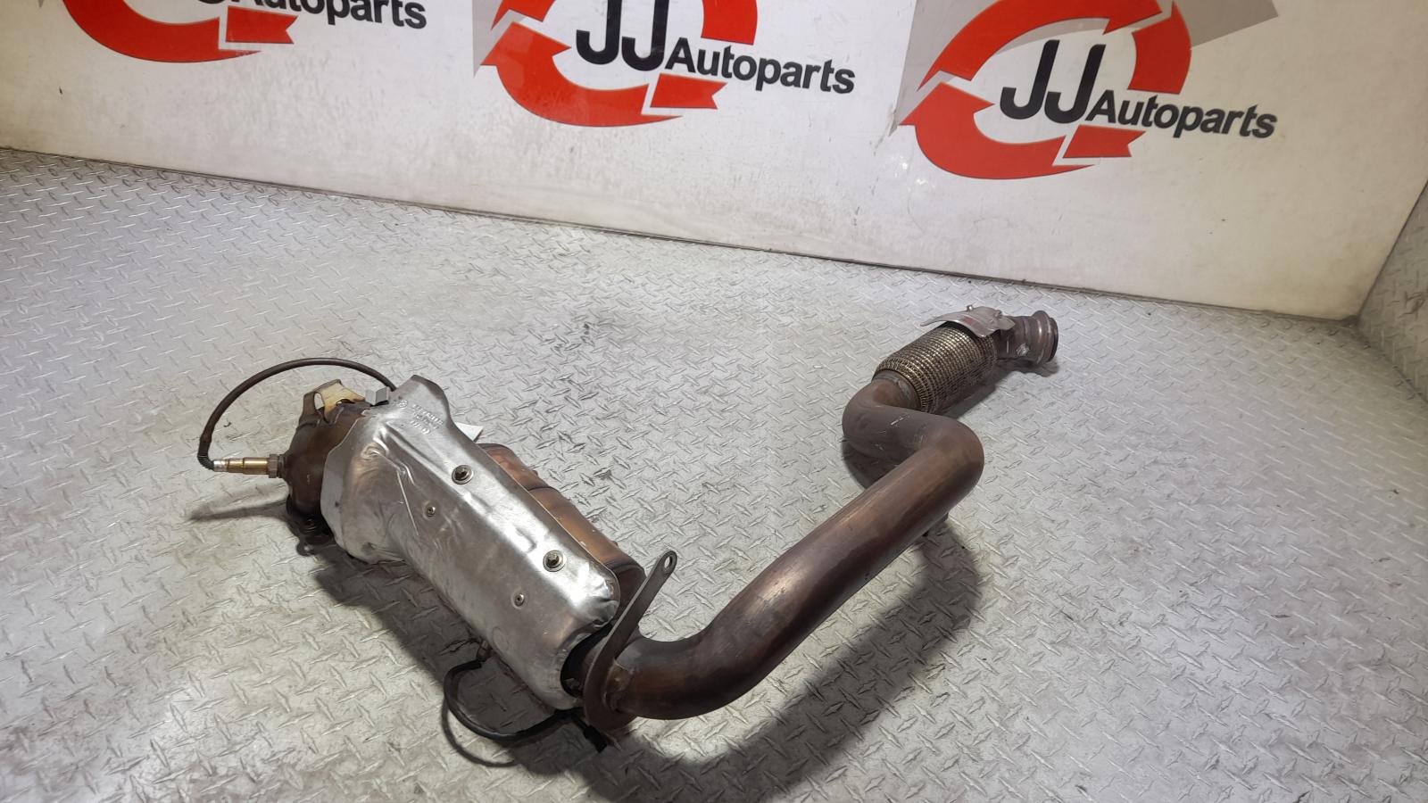 View Auto part Catalytic Converter Mercedes B Class 2014