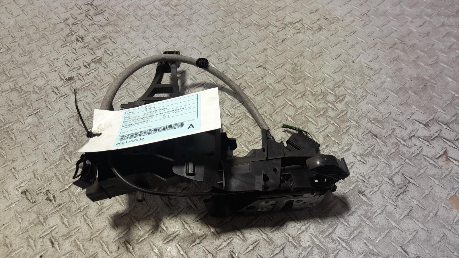 View Auto part Door/Boot/Gate Lock Ford Focus 2013